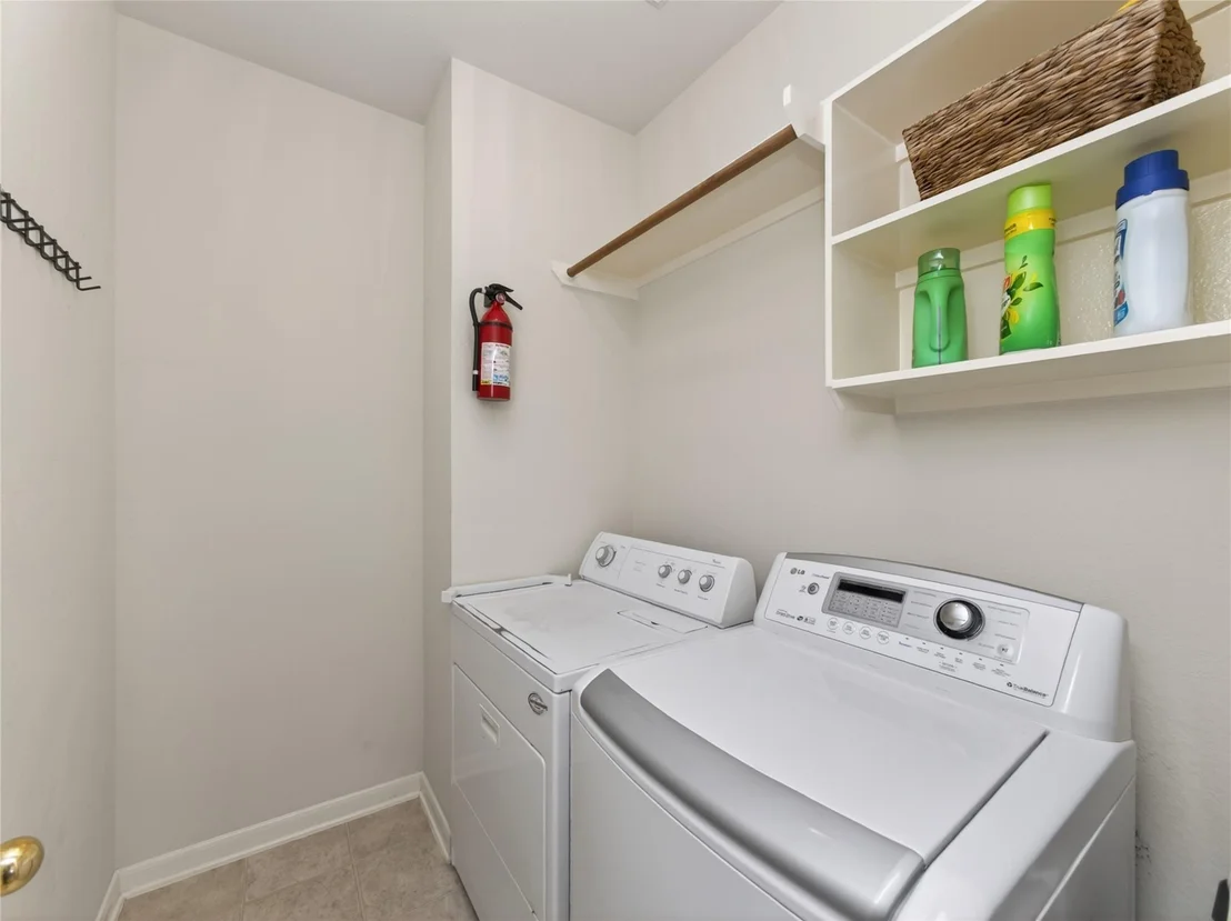 Photo of 2913 Clinton PL