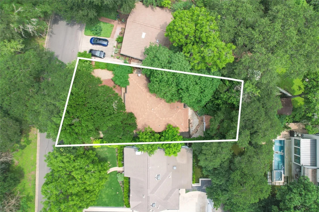 Photo of 2103 Tower DR