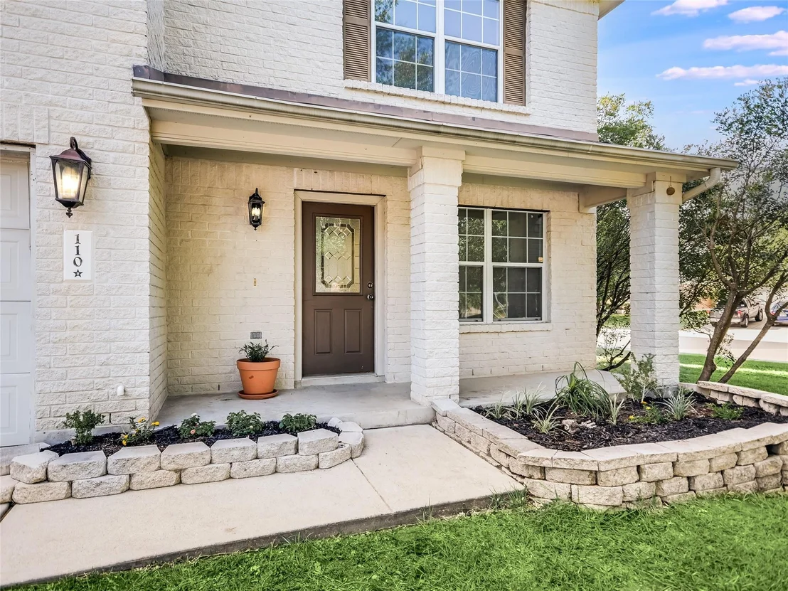 Photo of 110 Juniper CIR