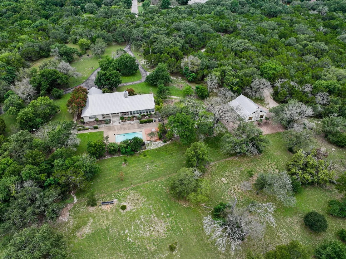 Photo of 13730 Settlements RD