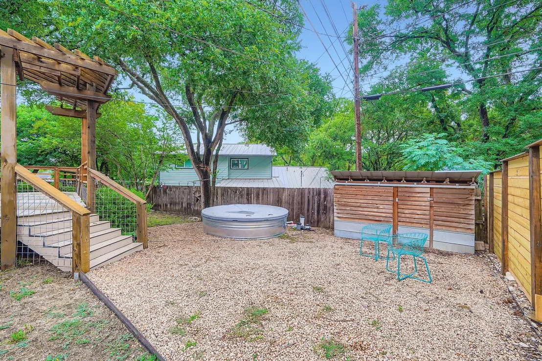 Photo of 3501 Fleetwood DR