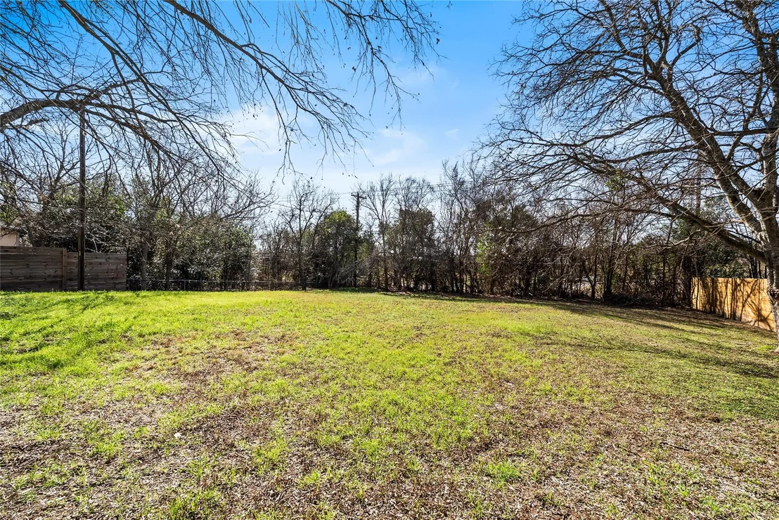 Photo of 7702 Wynne LN
