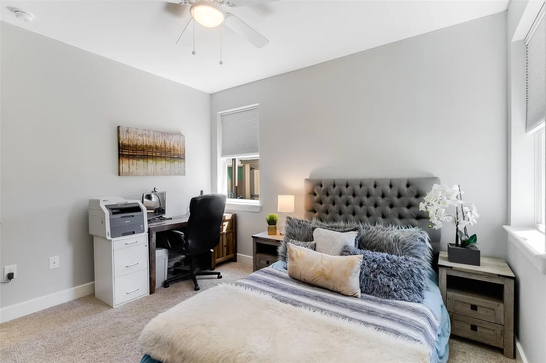 Photo of 2419 Ridgeview