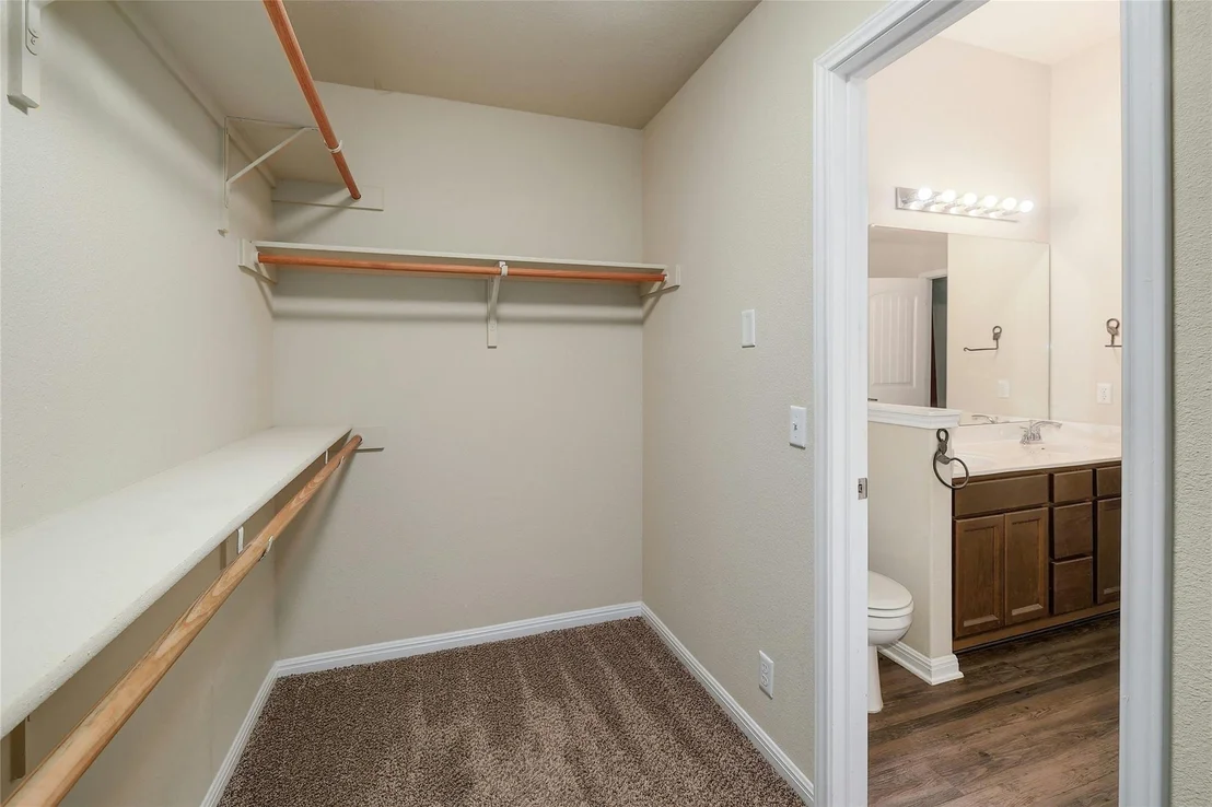 Photo of 18825 Golden Eagle WAY
