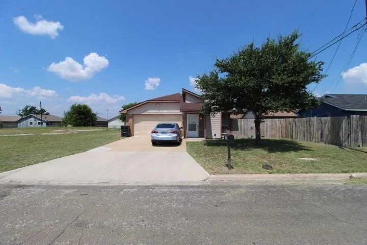 Photo of 2305 Chestnut DR