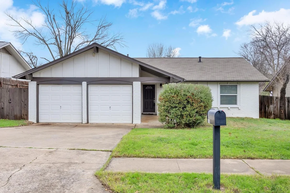 Photo of 5106 Powder River RD