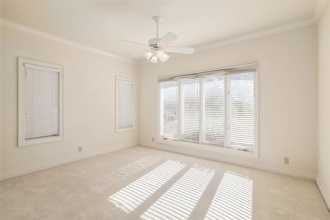 Photo of 5700 Greenledge CV