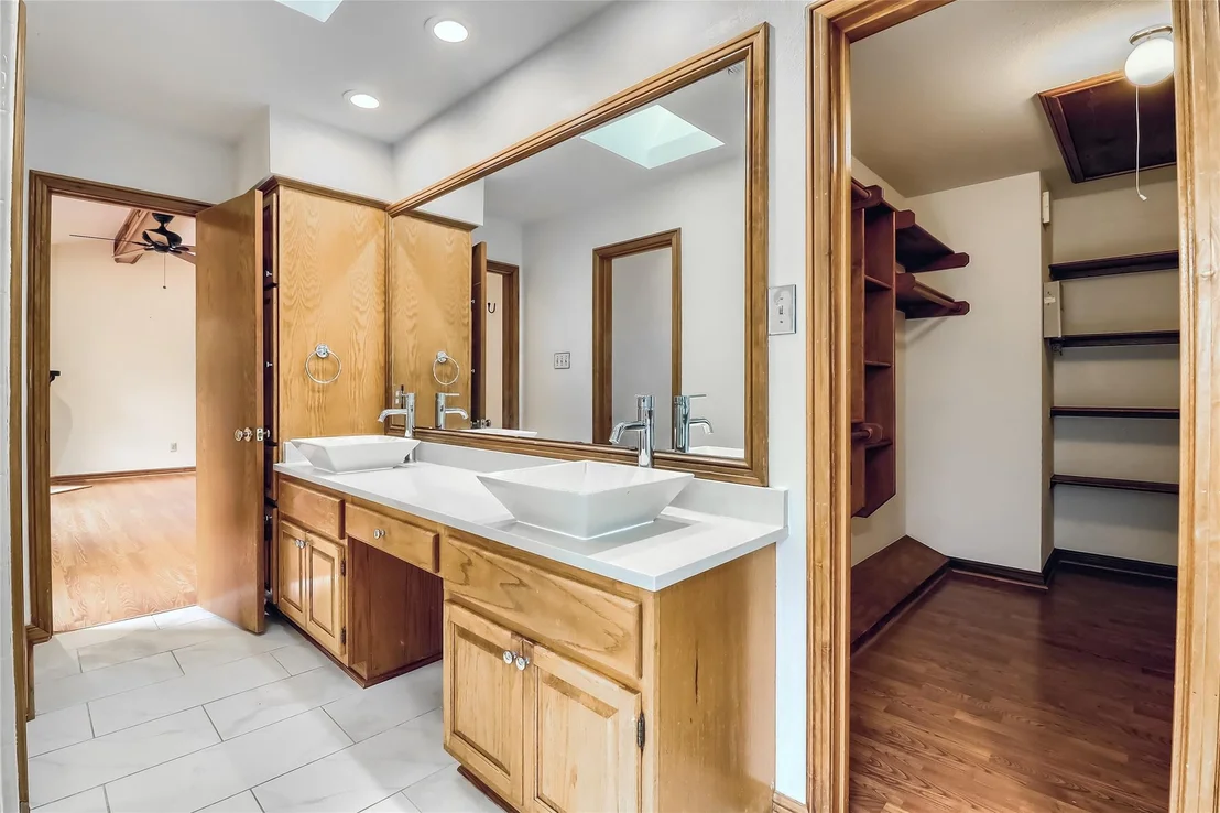 Photo of 213 Hurst Creek RD