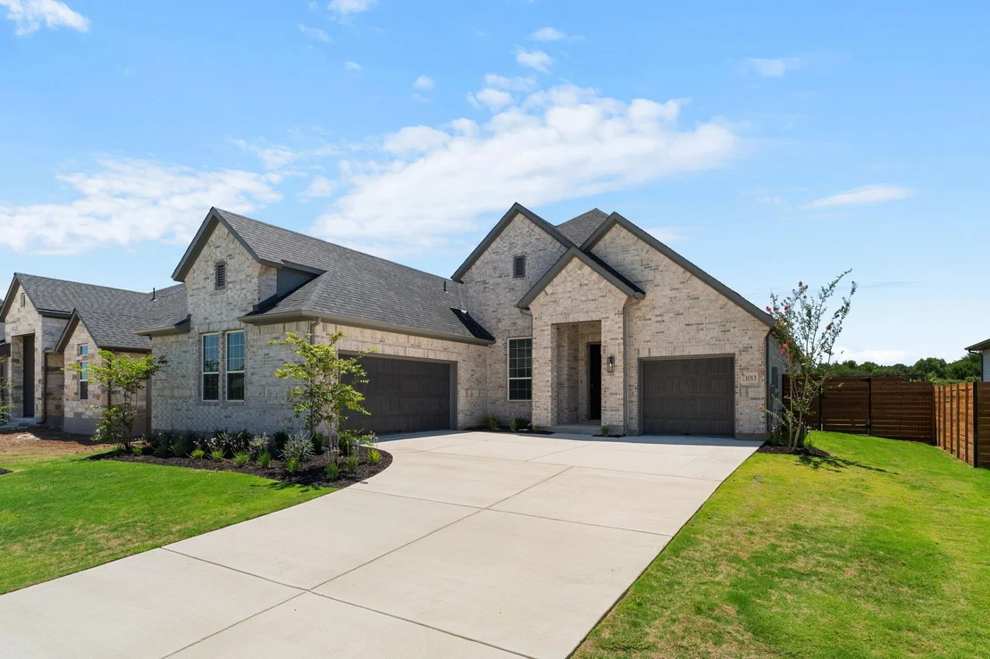 Photo of 1013 Painted Horse DR