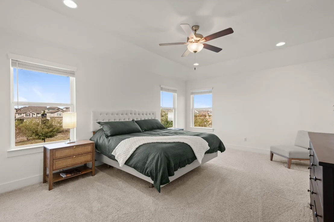 Photo of 238 Big Leaf DR