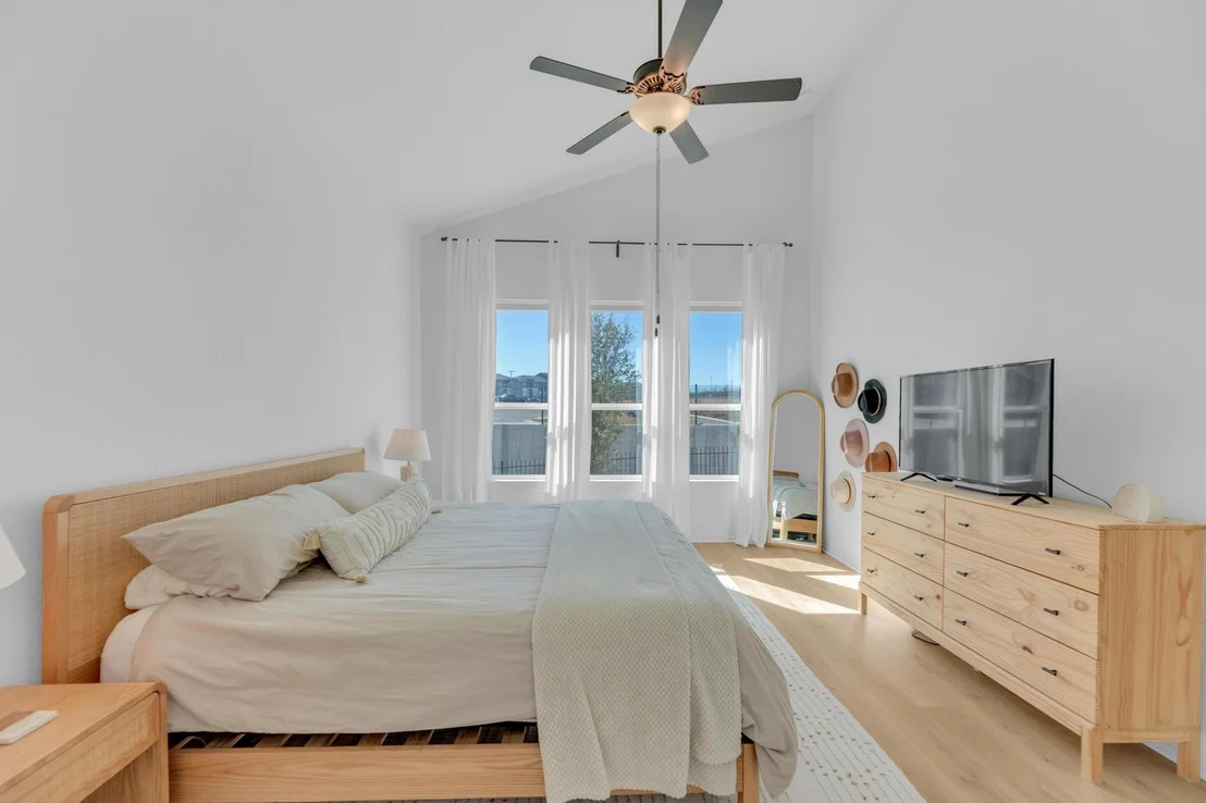 Photo of 11304 Charger WAY