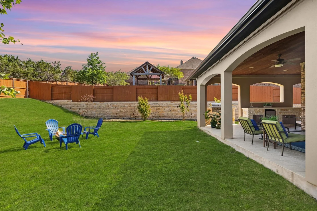 Photo of 520 Aspen DR