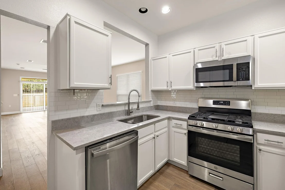 Photo of 210 Crockett LOOP