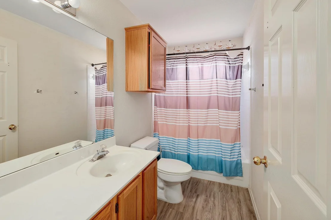 Photo of 15433 Ozone PL