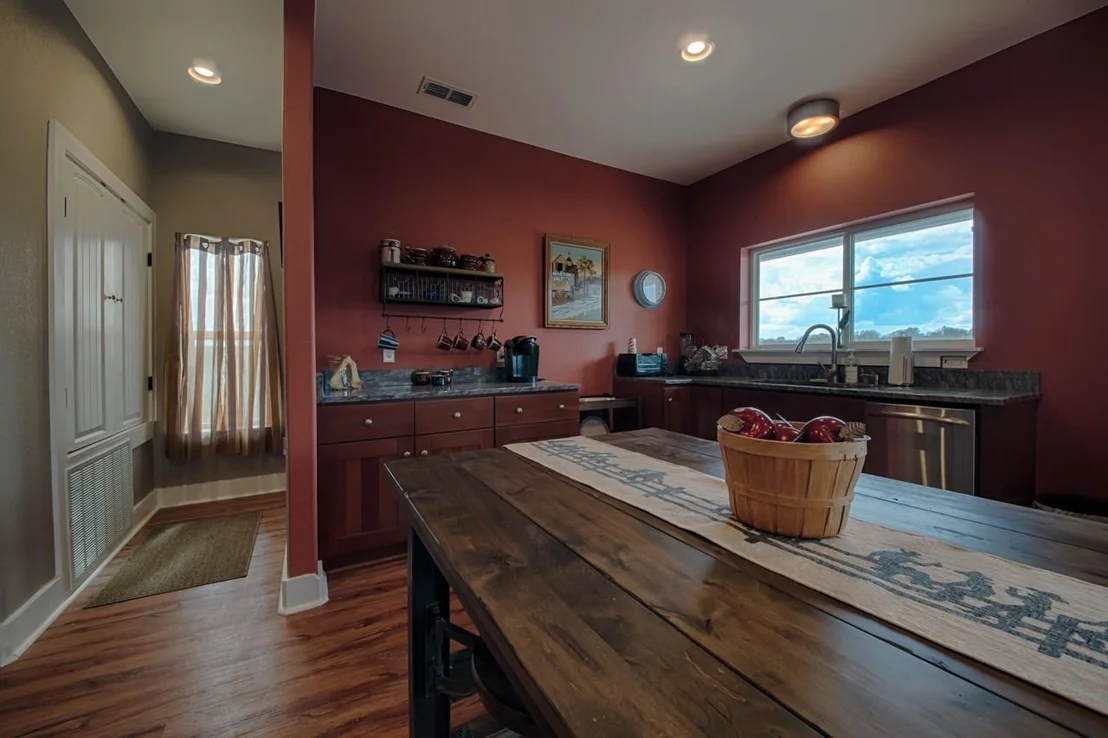 Photo of 348 Chimney Cove DR