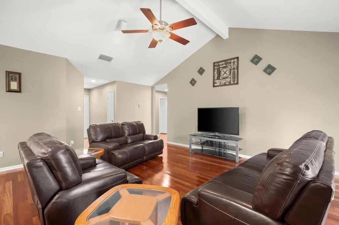 Photo of 1603 Quail Run RD