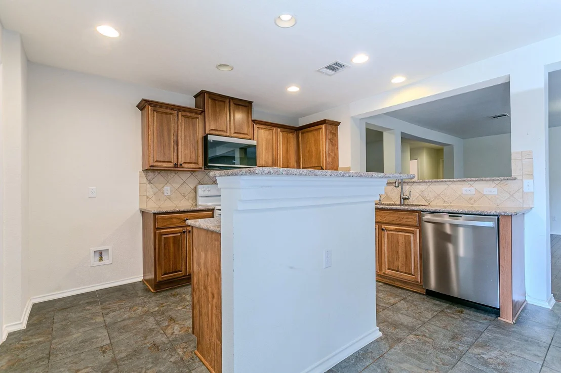 Photo of 1064 Lonesome Oak DR
