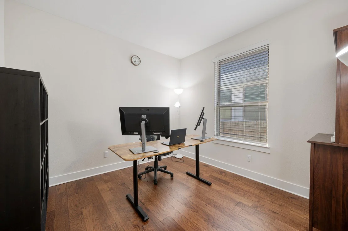 Photo of 344 Pisa LN