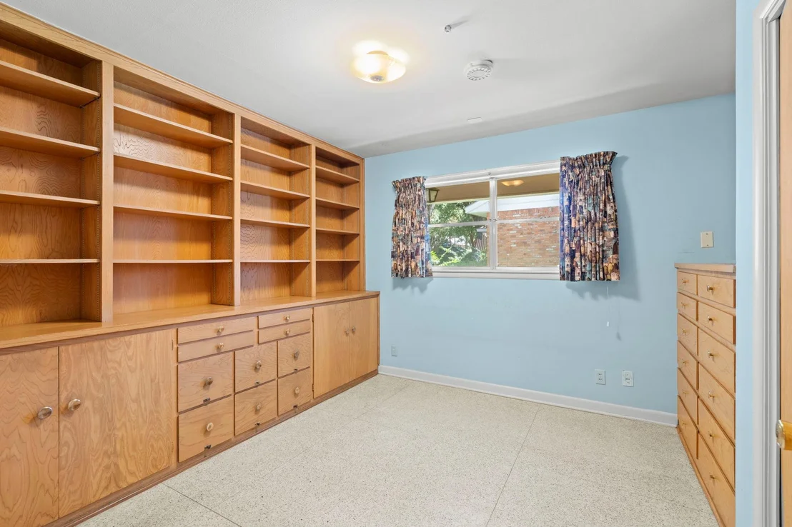 Photo of 3101 El Camino DR