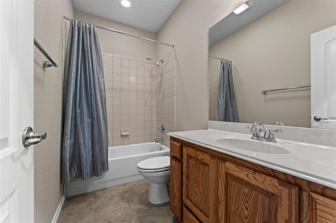 Photo of 302 Brazos DR