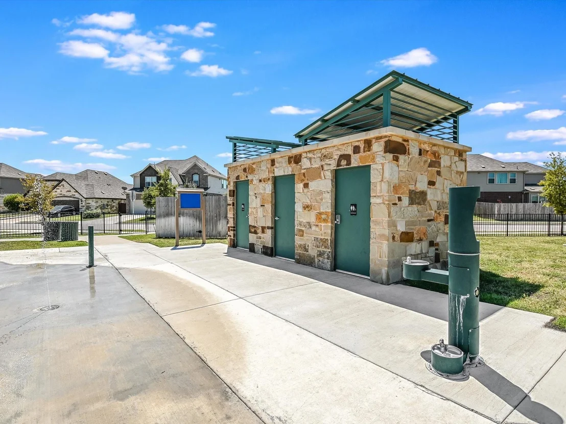 Photo of 1006 Berryhack CT