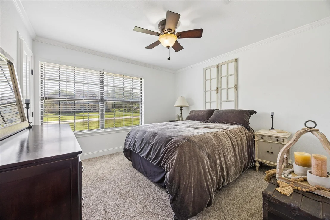 Photo of 208 Maple DR