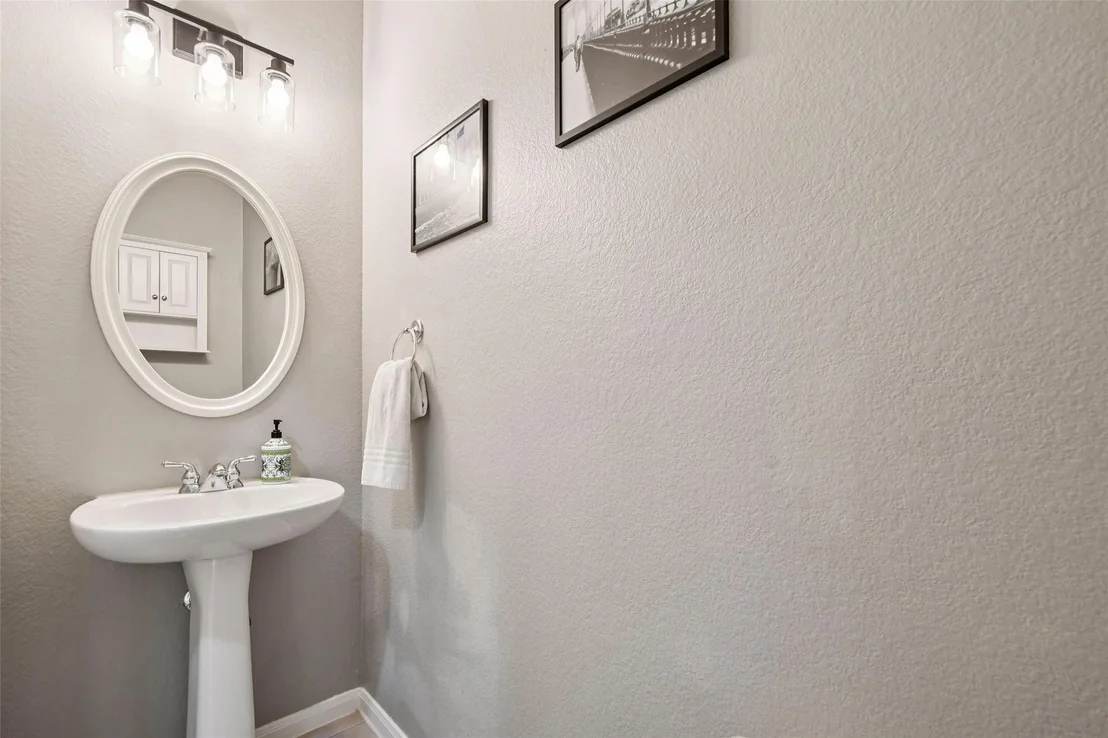 Photo of 410 Rosedale BLVD