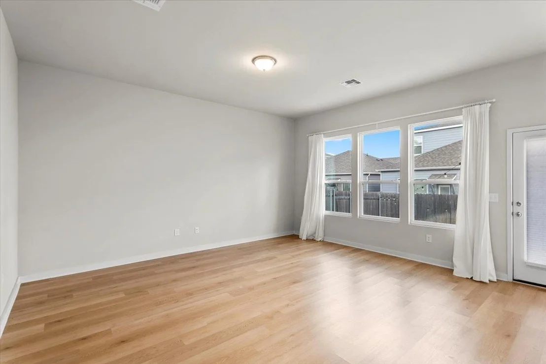 Photo of 15105 Ryman RD