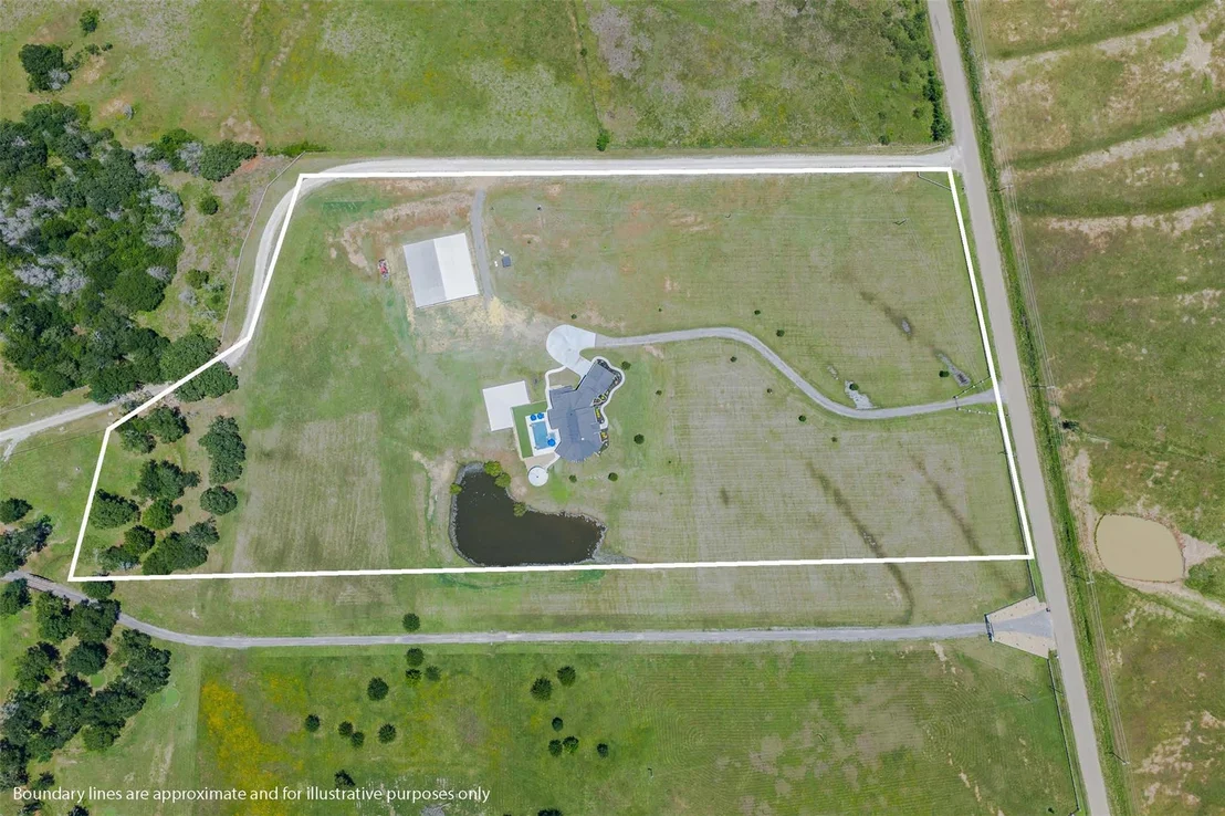 Photo of 1981 County Road 202