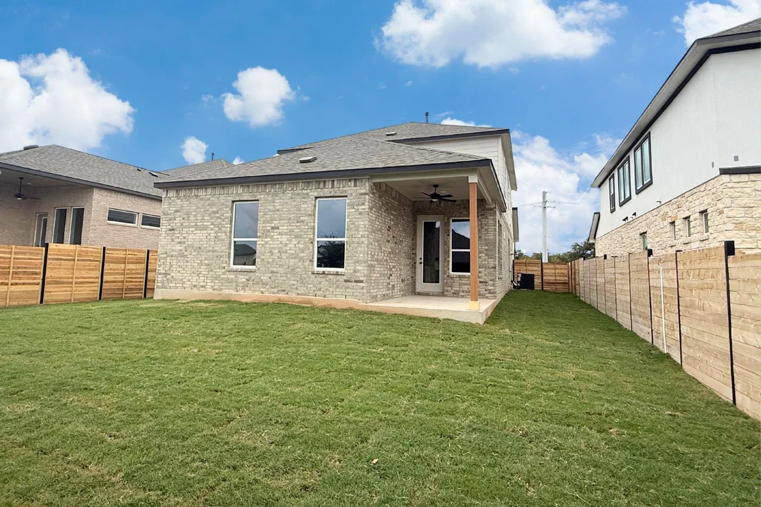 Photo of 1105 Stonehill DR