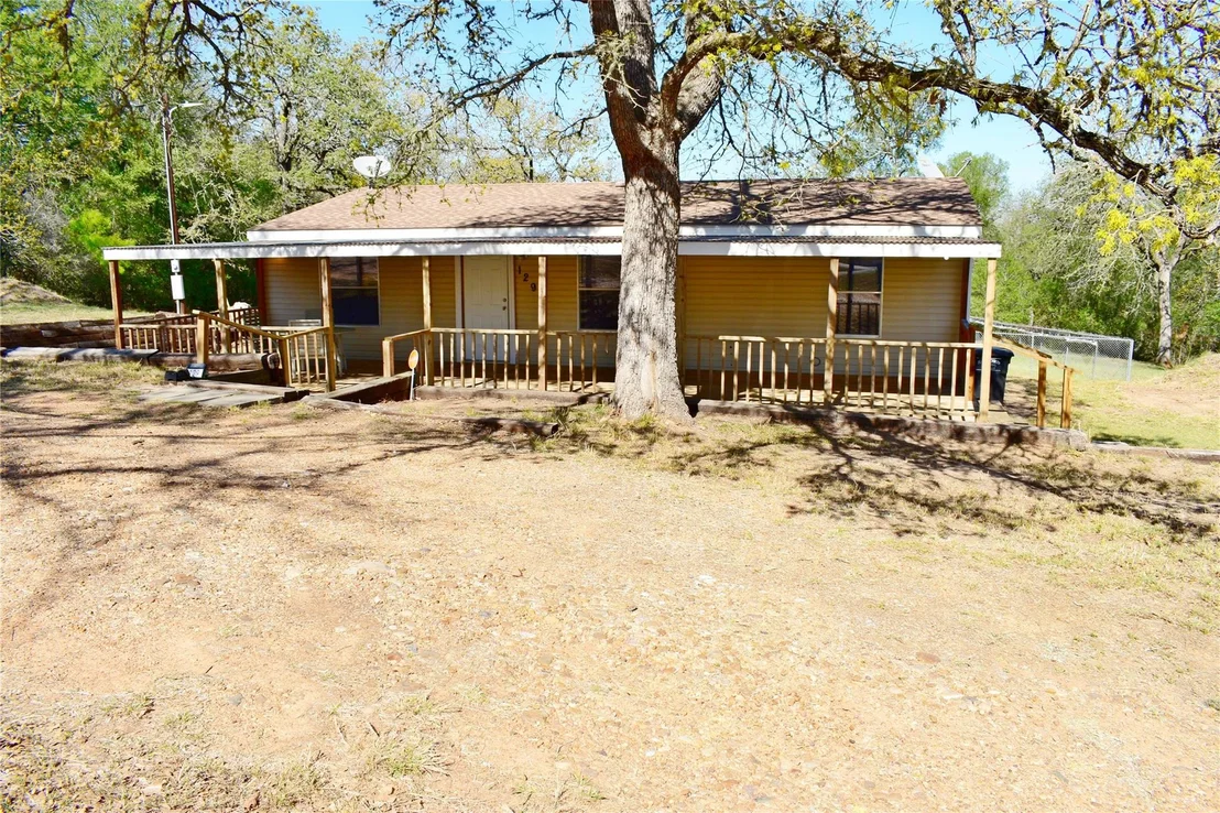 Photo of 129 Suzanne DR