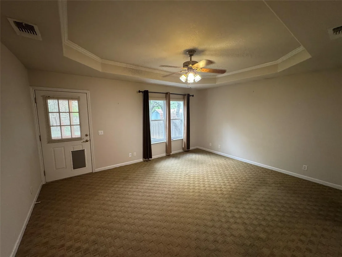 Photo of 3002 Headly DR