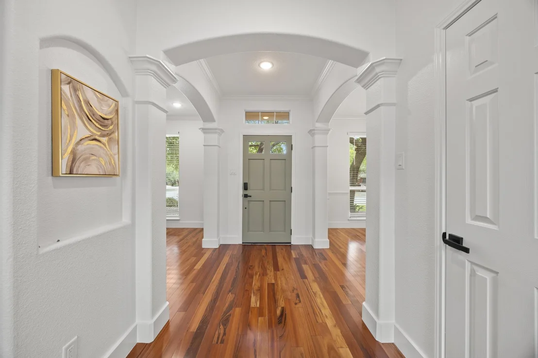 Photo of 1245 Lacey Oak LOOP