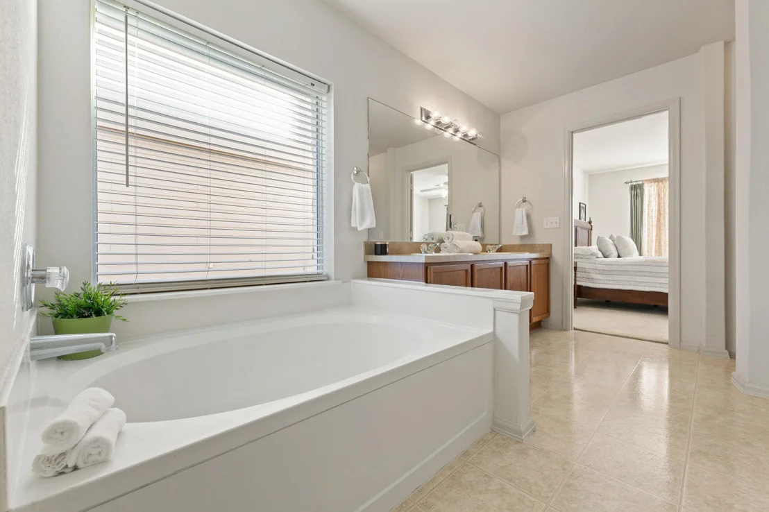 Photo of 172 Chaparro DR