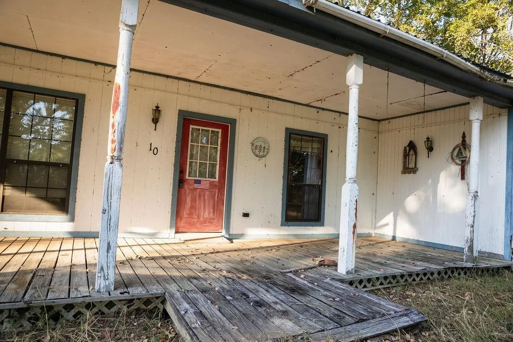 Photo of 21 Anderson LN