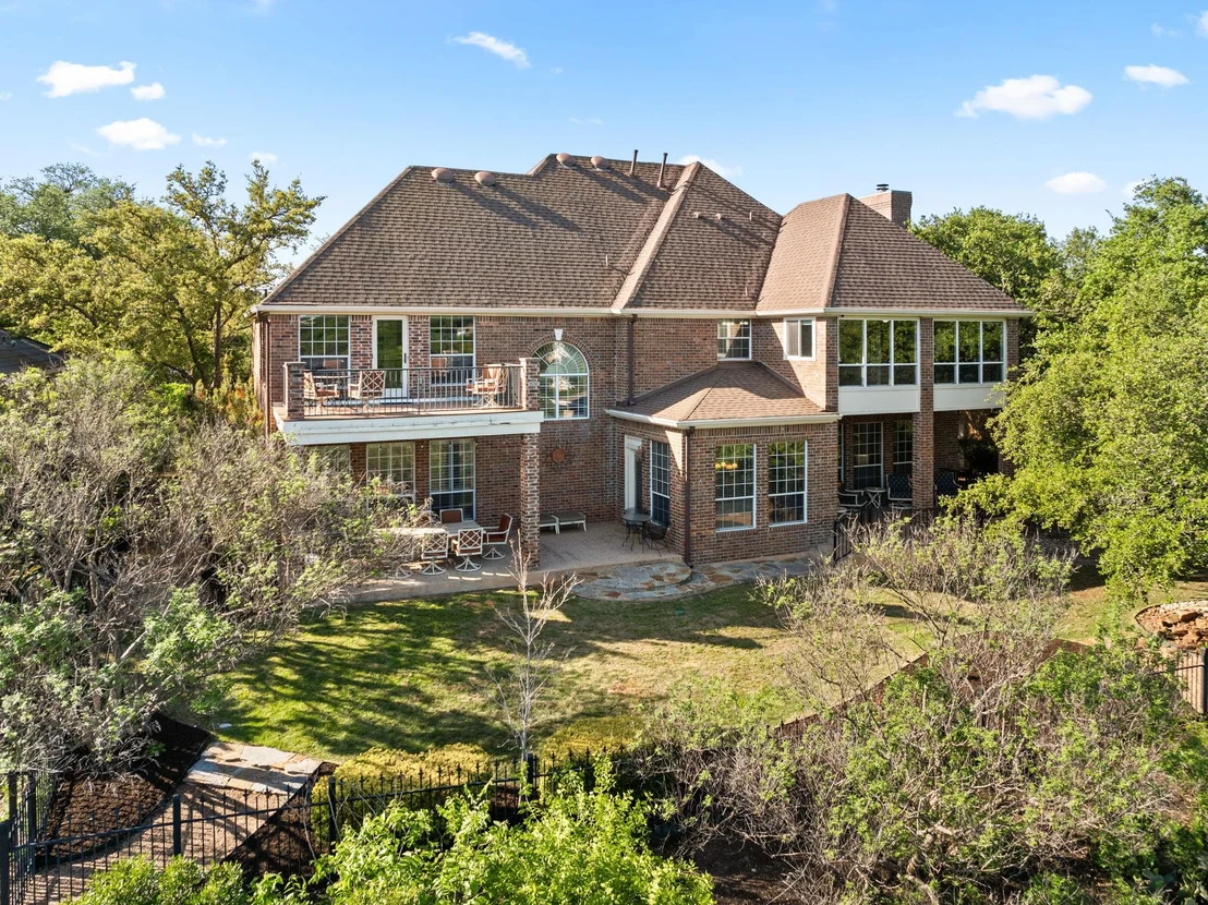 Photo of 2717 Bartons Bluff LN
