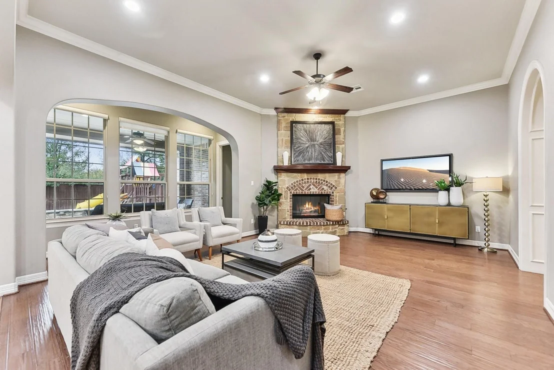Photo of 2120 Park Place CIR