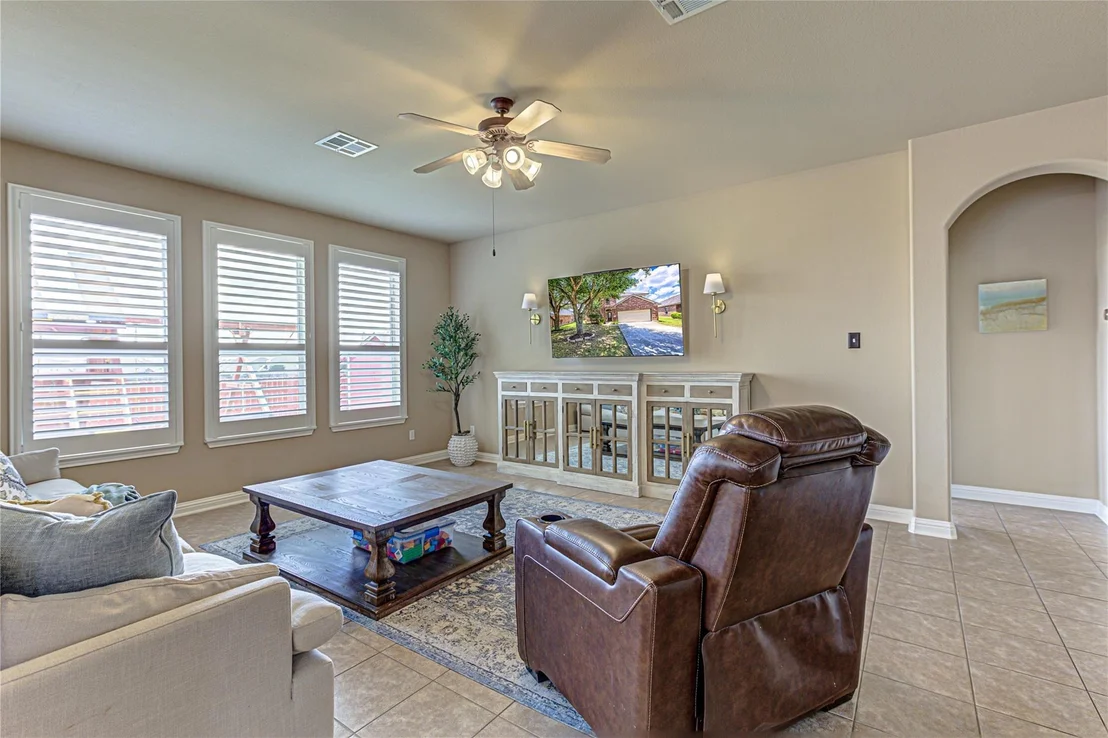 Photo of 271 Middle Creek DR