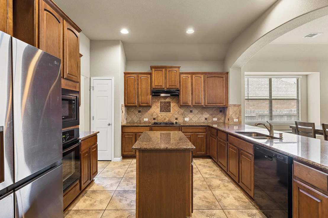 Photo of 2612 Windview LN