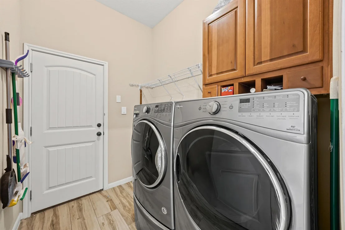 Photo of 407 Victoria DR