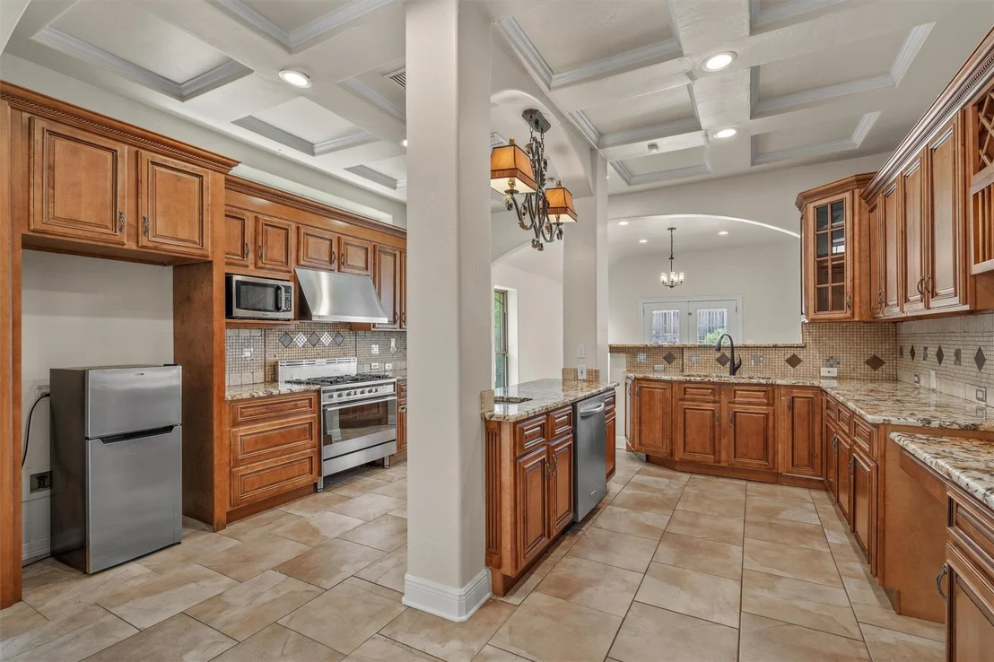 Photo of 800 Canyon Bend RD