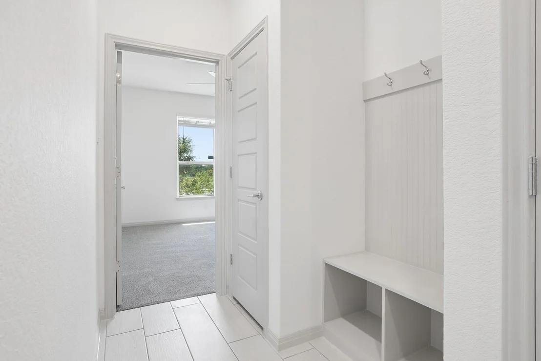 Photo of 5616 Monrovia LN