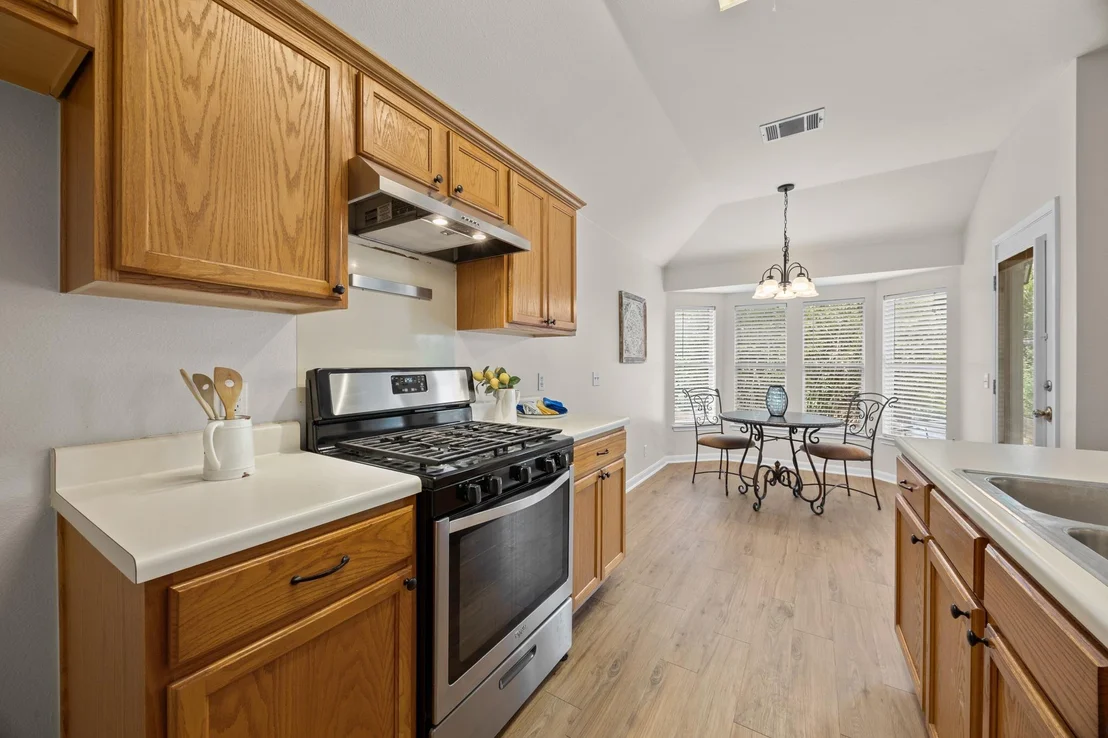 Photo of 803 Sparkling Brook LN