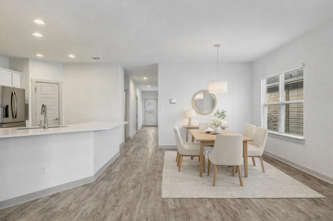Photo of 5125 Vanner PATH