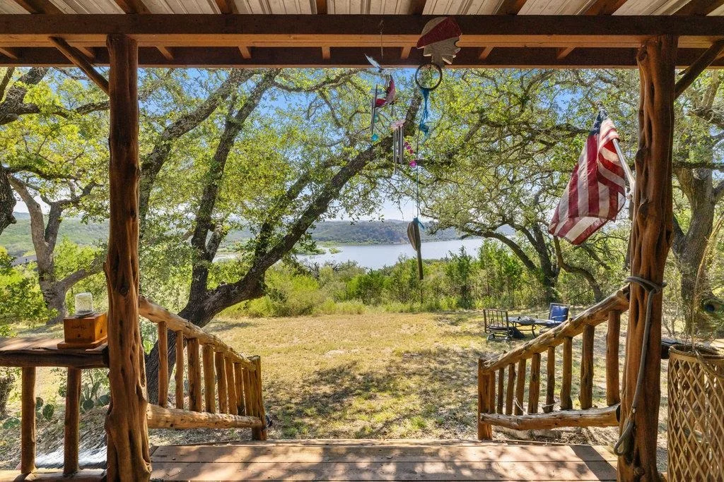 Photo of 111 Swift Water RD