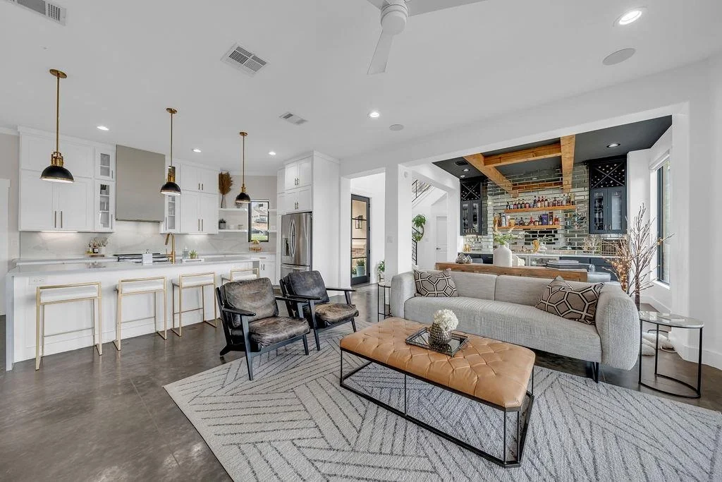 Photo of 1450 Hawthorne LOOP