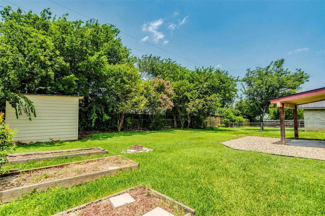 Photo of 2202 Silver Spur DR
