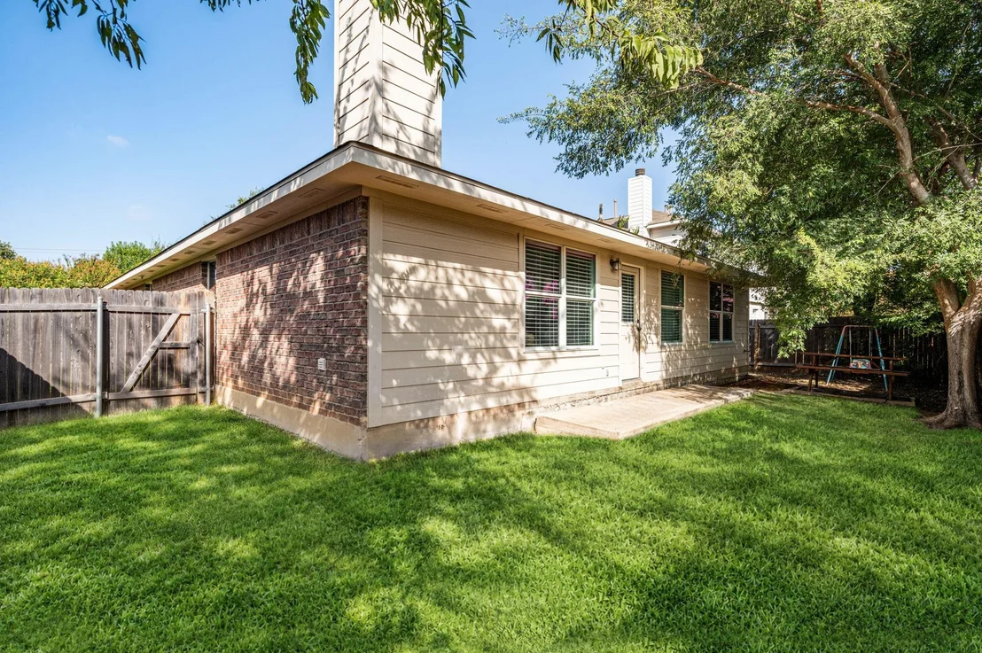 Photo of 1535 Lorson LOOP