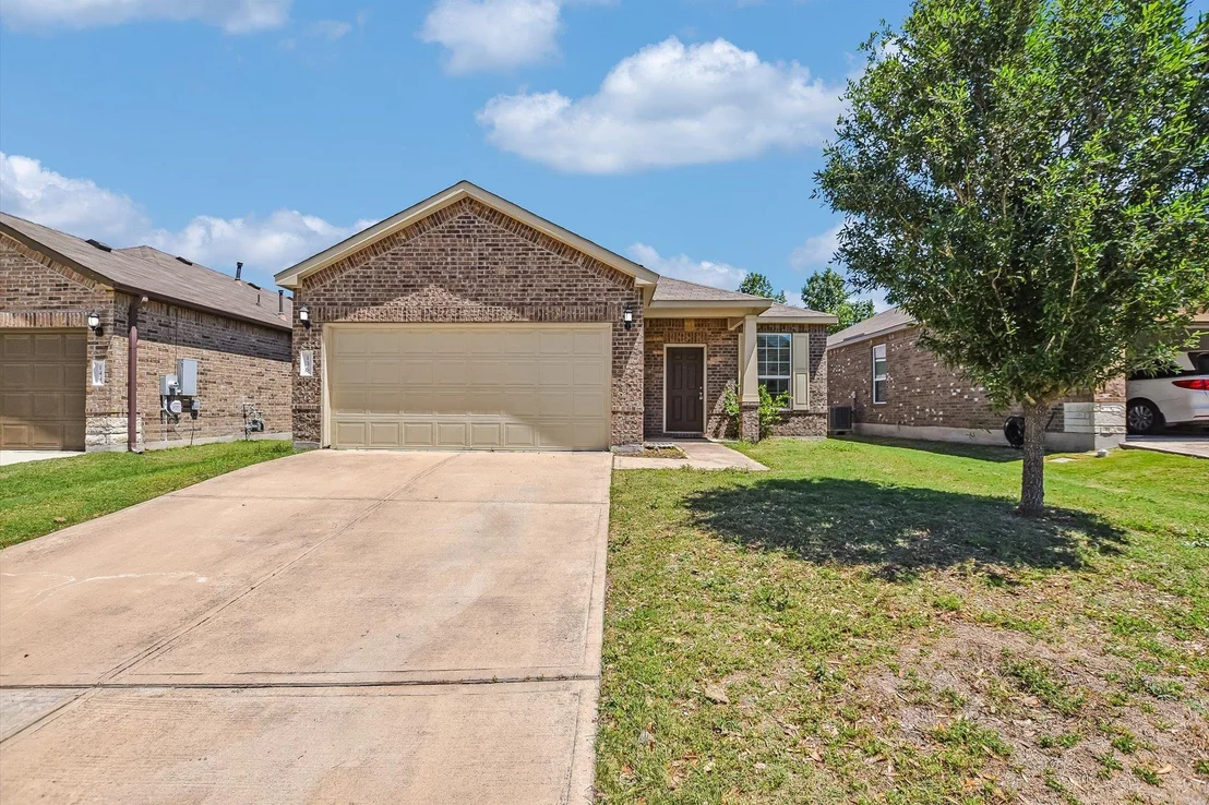 Photo of 136 Stella Gold ST