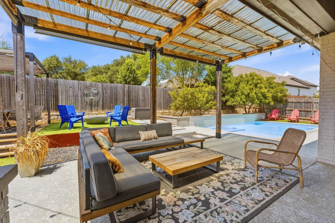Photo of 301 Carpenter Hill DR